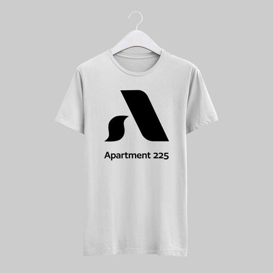 Essentials Tee "REGULAR" white